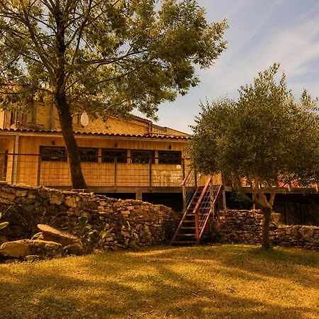 Characterful House Mountain Biking Trail Running Climbing Сasa de vacaciones